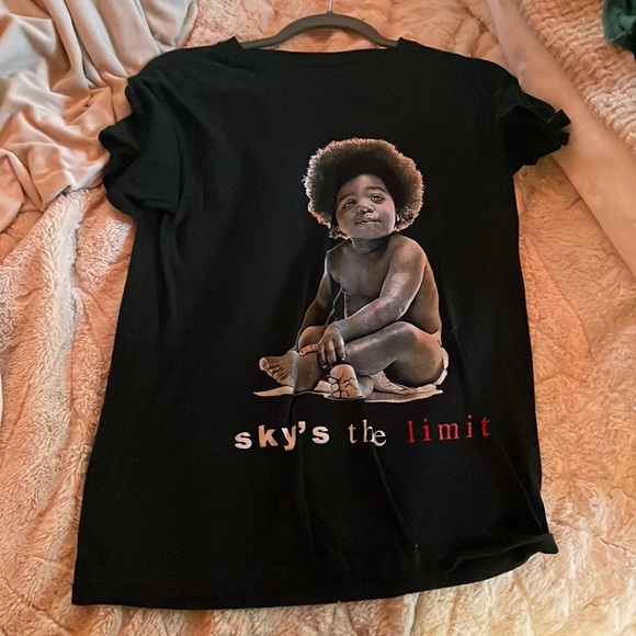 2 biggie small shirts - Picture 1 of 2